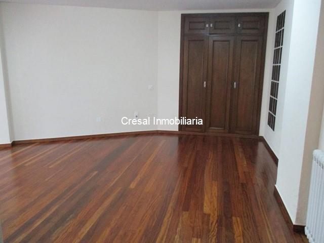 PISO 4HABITACIONES, CENTRICO, 2 BAÑOS, GARAJE Y TRASTERO - Santiago de Compostela