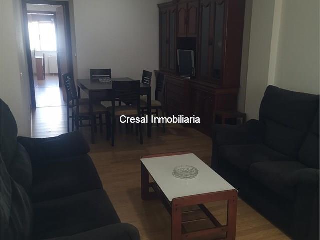 PISO CENTRICO, 4HABITACIONES, 2 BAÑOS CON PLATO DE DUCHA, SALON AMPLIO, COCINA - Santiago de Compostela