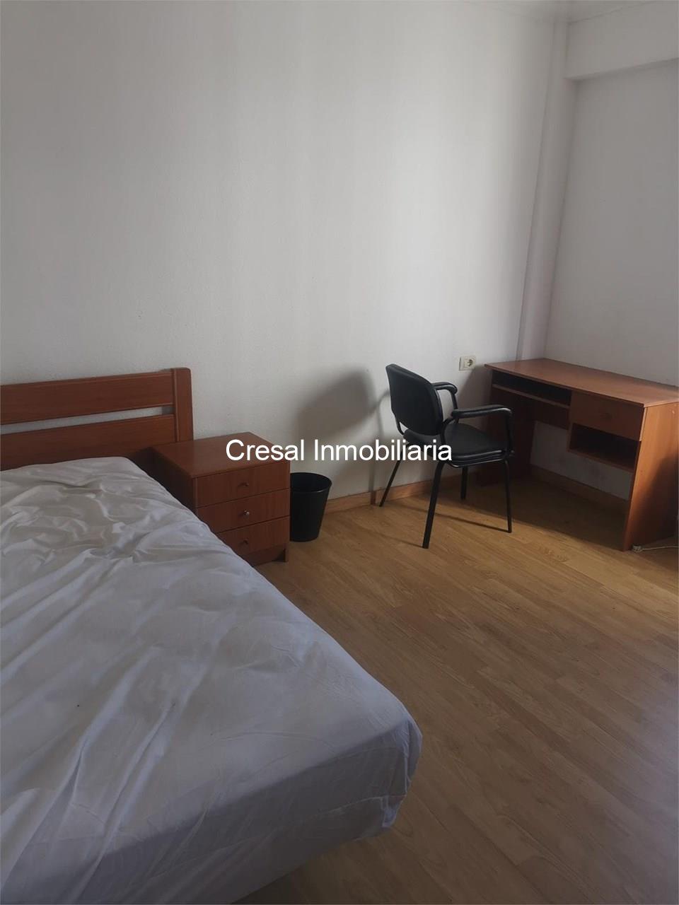 Foto 4 PISO CENTRICO, 4HABITACIONES, 2 BAÑOS CON PLATO DE DUCHA, SALON AMPLIO, COCINA